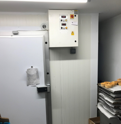 Hmpasties Newfreezer 400